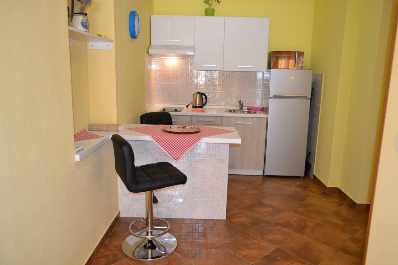 Abba Apartments マリ・ロシニュ エクステリア 写真