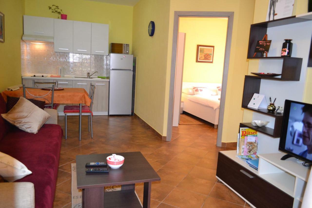 Abba Apartments マリ・ロシニュ エクステリア 写真