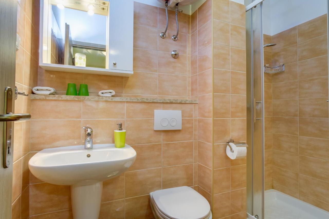 Abba Apartments マリ・ロシニュ エクステリア 写真